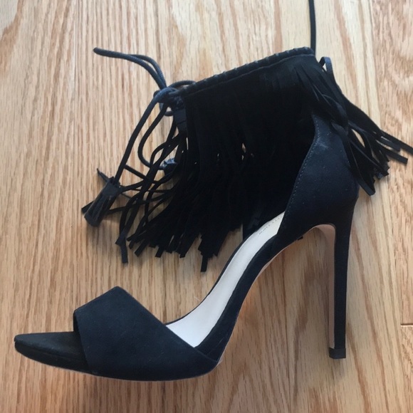 Shoes - Picture 3 of 3